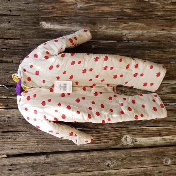Fin and Vince Bear Suit in "Apple orchard", size 12/18 Months, NWT! - Picture 3 of 7